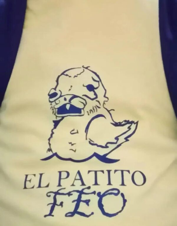 Camiseta amarilla del Patito Feo